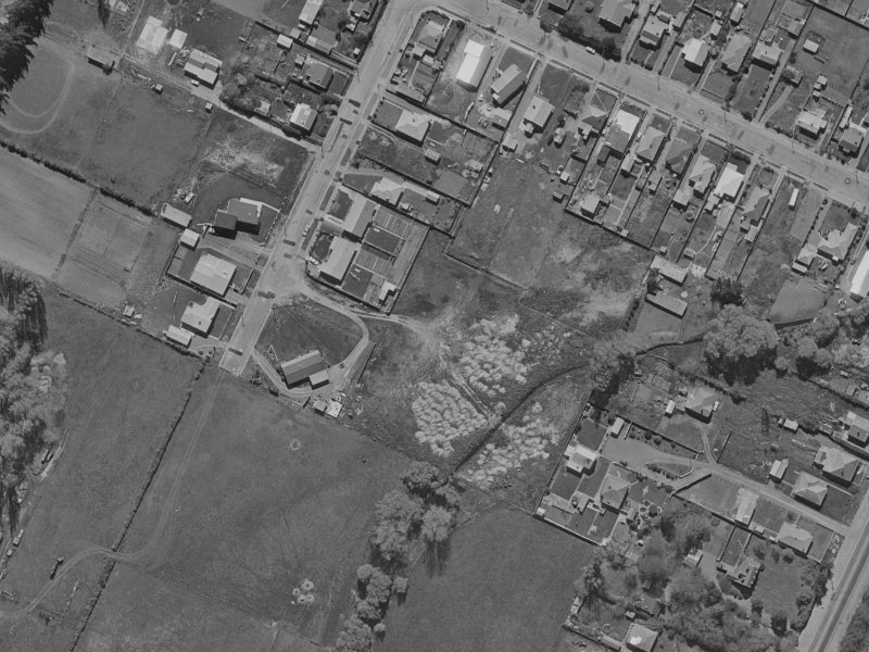 5 Kaputone Place from the air, 1970-1974