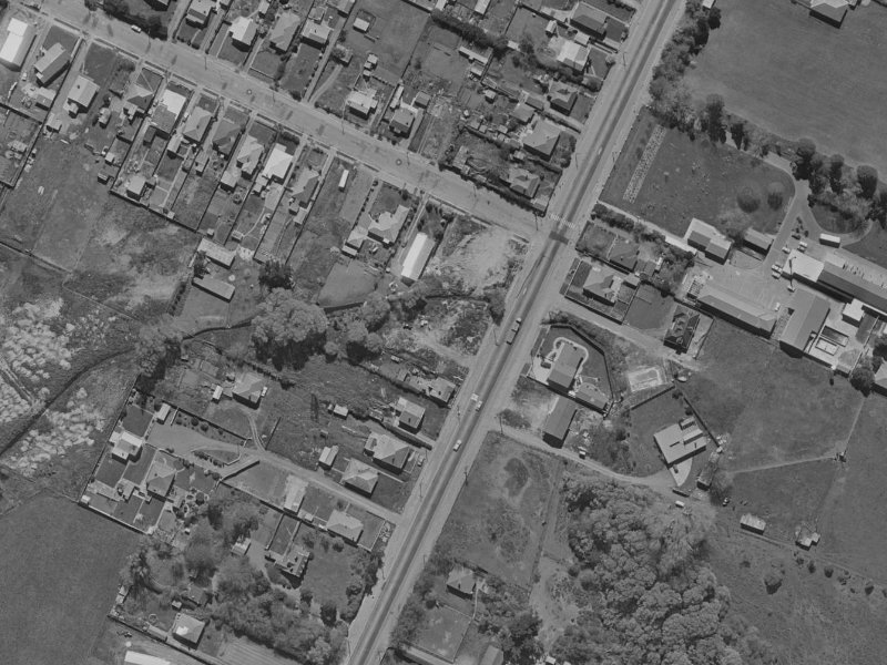683 Main North Road from the air, 1970-1974