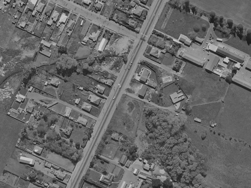 662 Main North Road from the air, 1970-1974