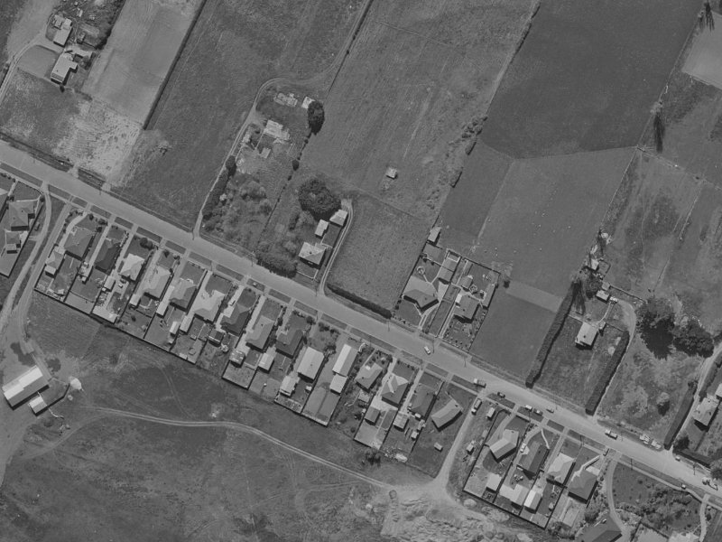 76 Englefield Road from the air, 1970-1974