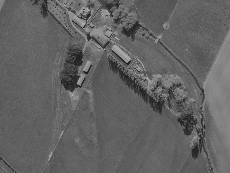 32 Llew Summers Street from the air, 1970-1974