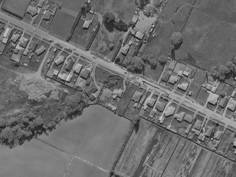 37 Englefield Road from the air, 1970-1974
