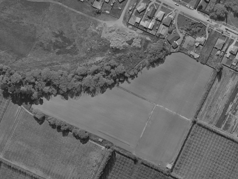 32 Crombie Green from the air, 1970-1974