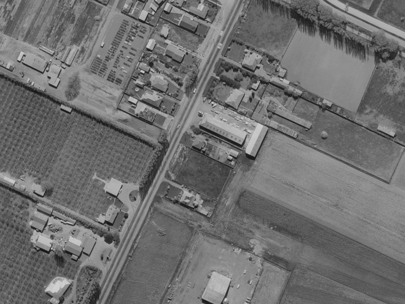 552 Main North Road from the air, 1970-1974