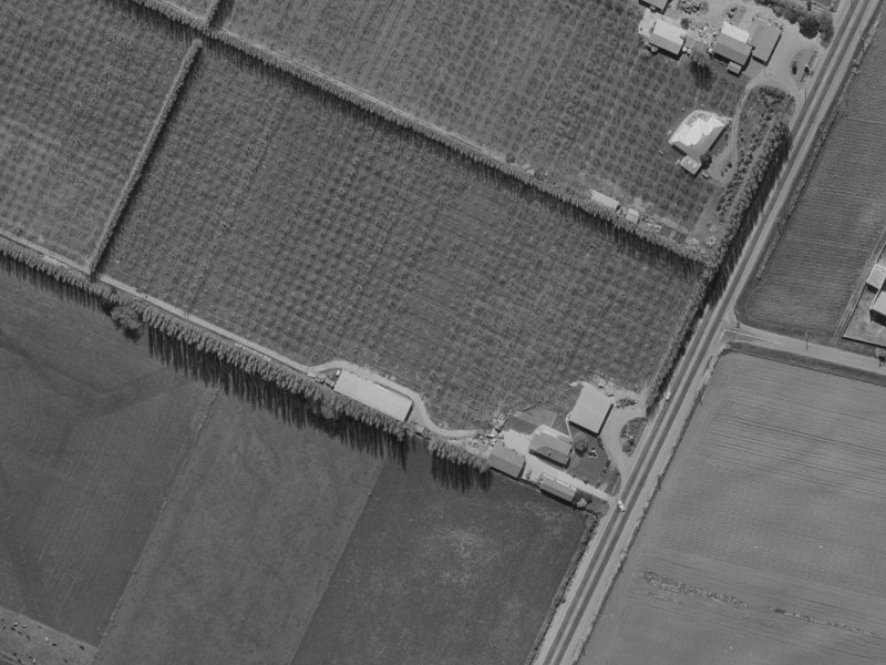 1 Oneill Avenue from the air, 1970-1974