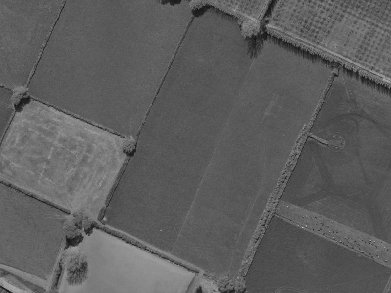 37 Beechwood Drive from the air, 1970-1974