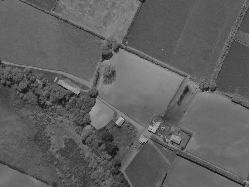 21 Saracen Avenue from the air, 1970-1974