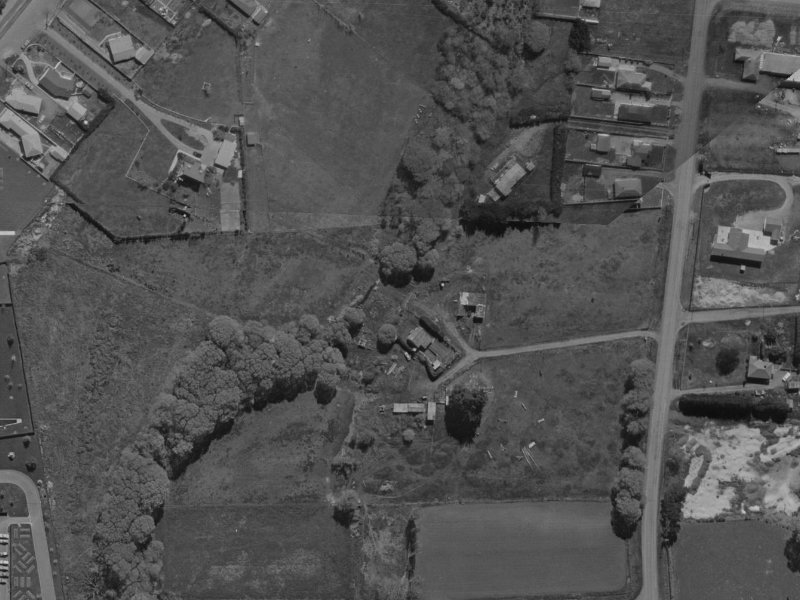 8 Smacks Cl from the air, 1970-1974
