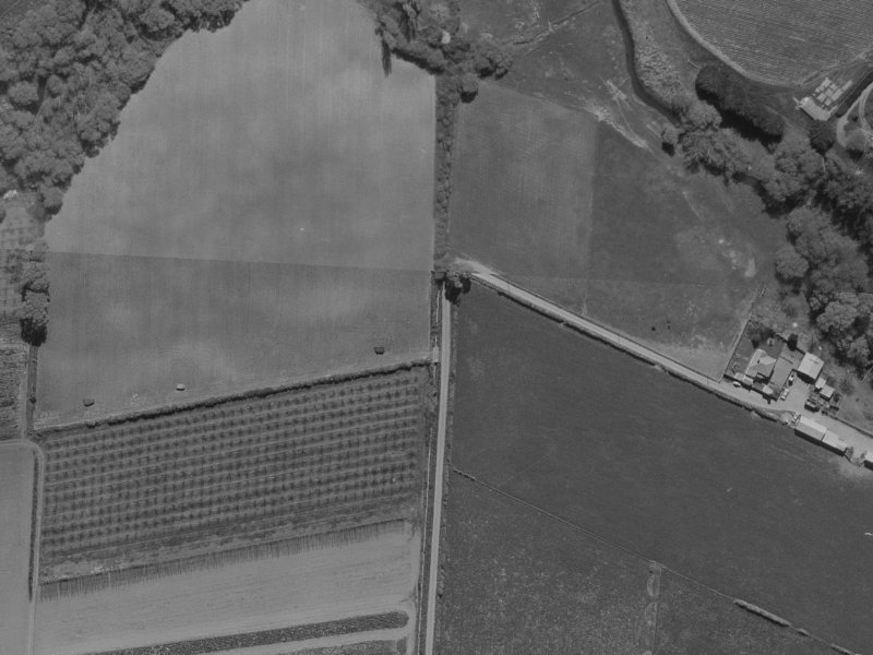 27–41 Riverwood Boulevard from the air, 1970-1974