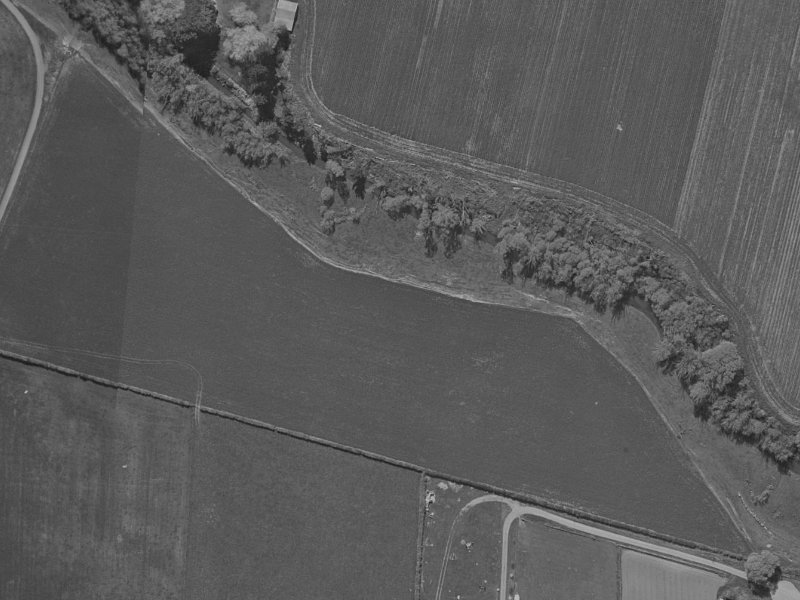 28 Selkirk Place from the air, 1970-1974