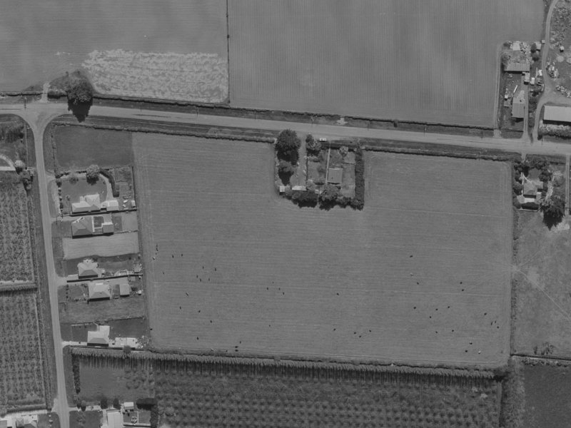 5 Oakmill Drive from the air, 1970-1974