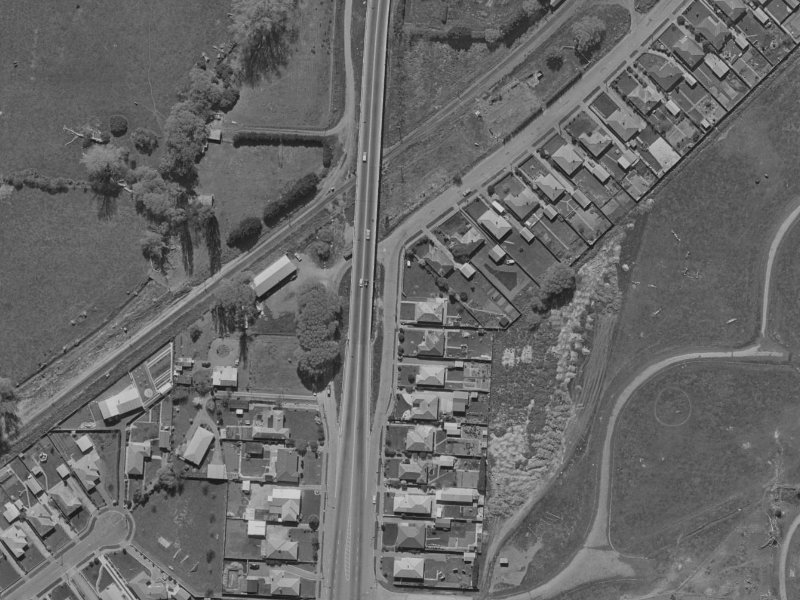 422 Main North Road from the air, 1970-1974