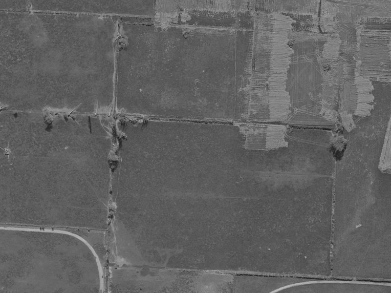 21 Denniston Crescent from the air, 1970-1974