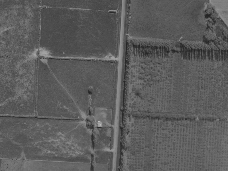 189 Cavendish Road from the air, 1970-1974