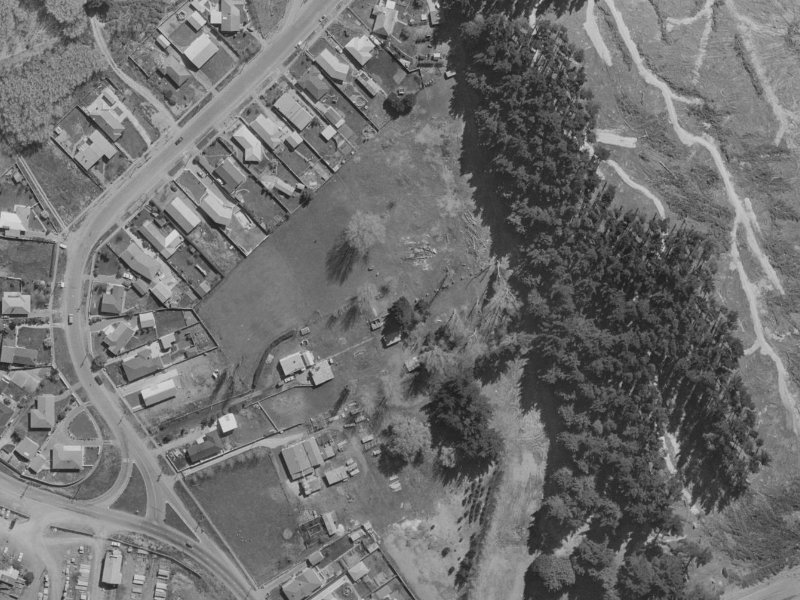 18 Len Hale Place from the air, 1970-1974