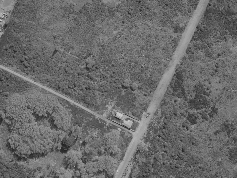136B Inwoods Close from the air, 1970-1974