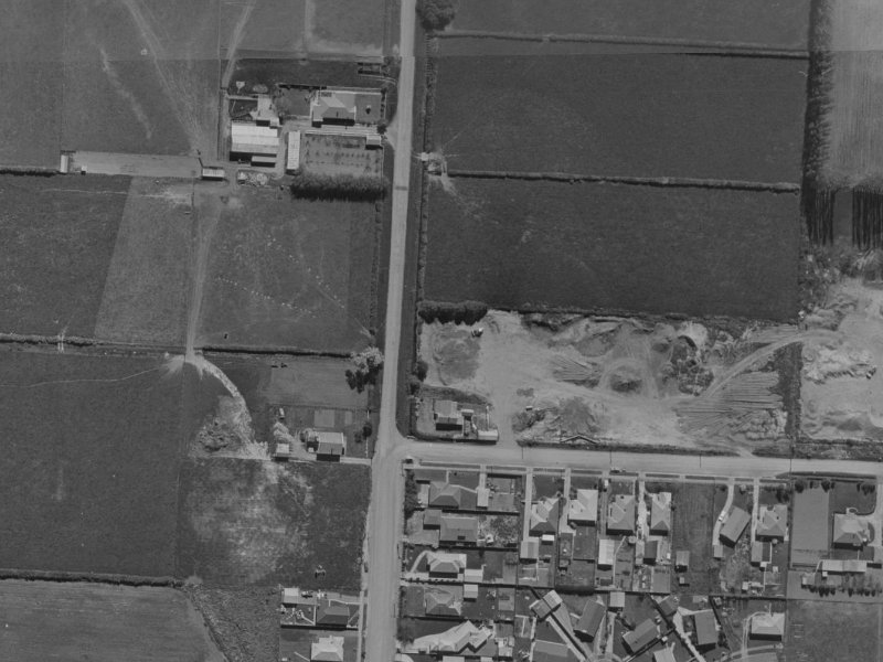 142A Cavendish Road from the air, 1970-1974