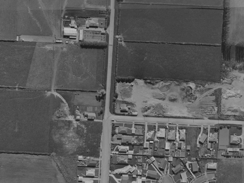 140 Cavendish Road from the air, 1970-1974