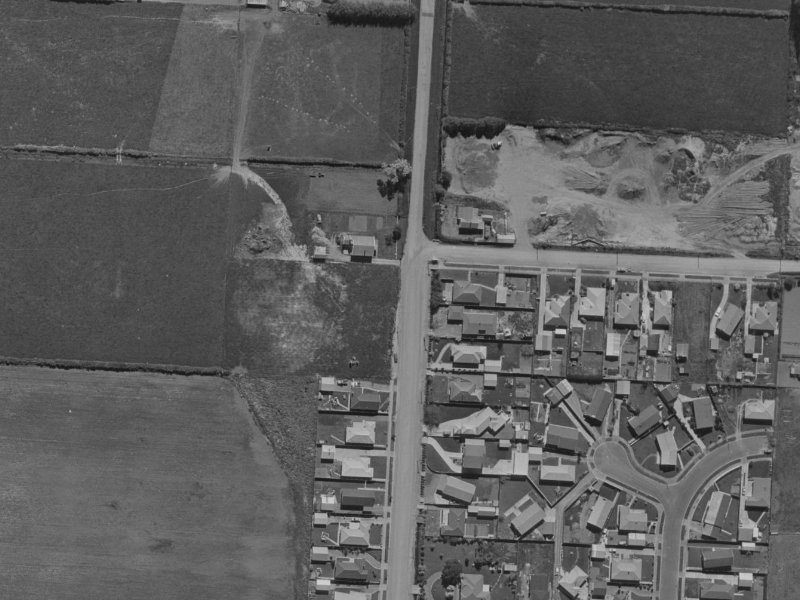 133 Cavendish Road from the air, 1970-1974