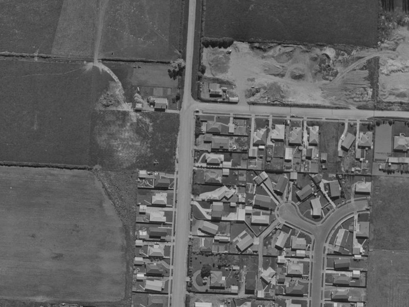 134 Cavendish Road from the air, 1970-1974