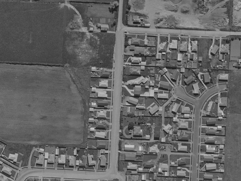 128F Cavendish Road from the air, 1970-1974