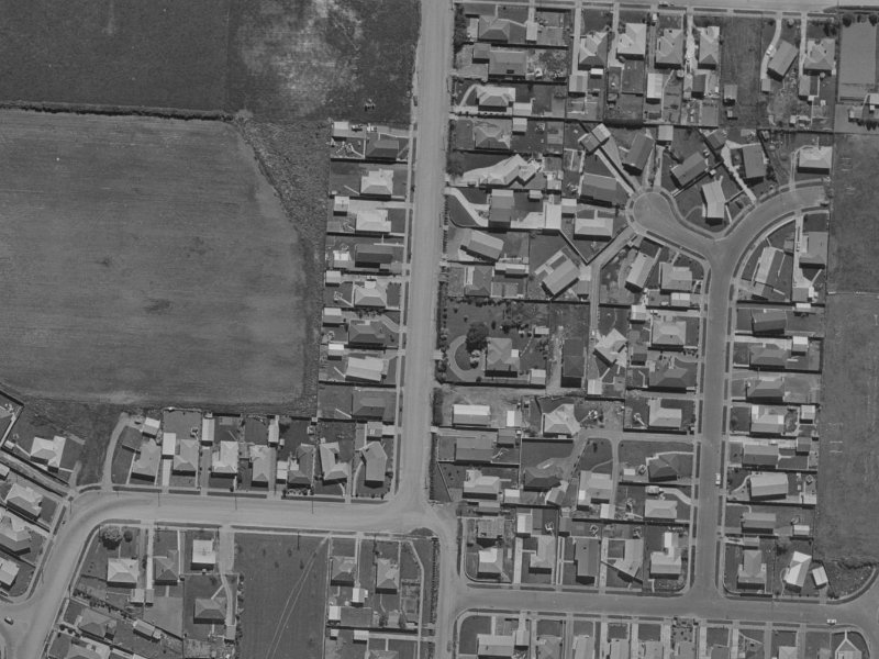 122A Cavendish Road from the air, 1970-1974