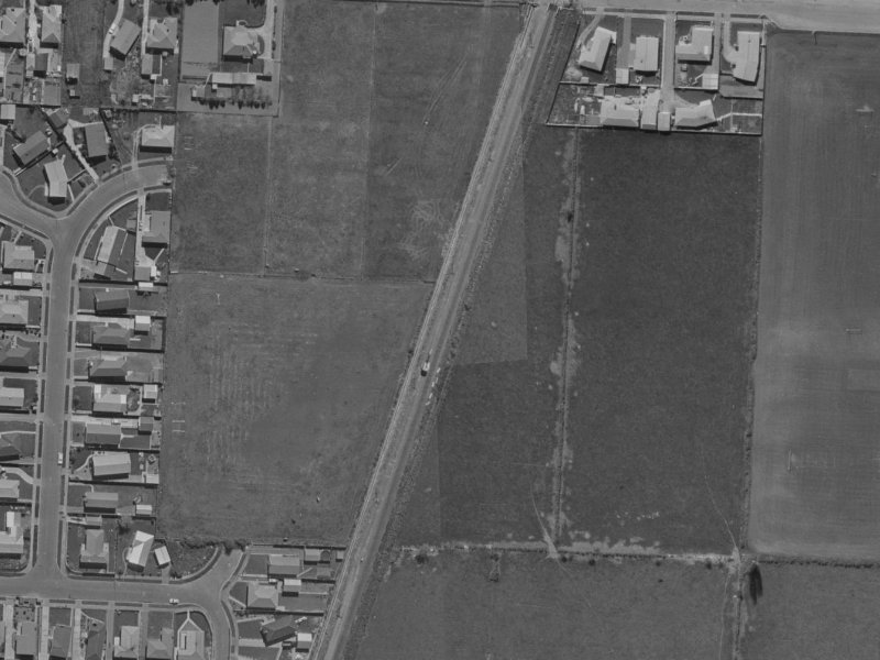 27A Farnswood Place from the air, 1970-1974