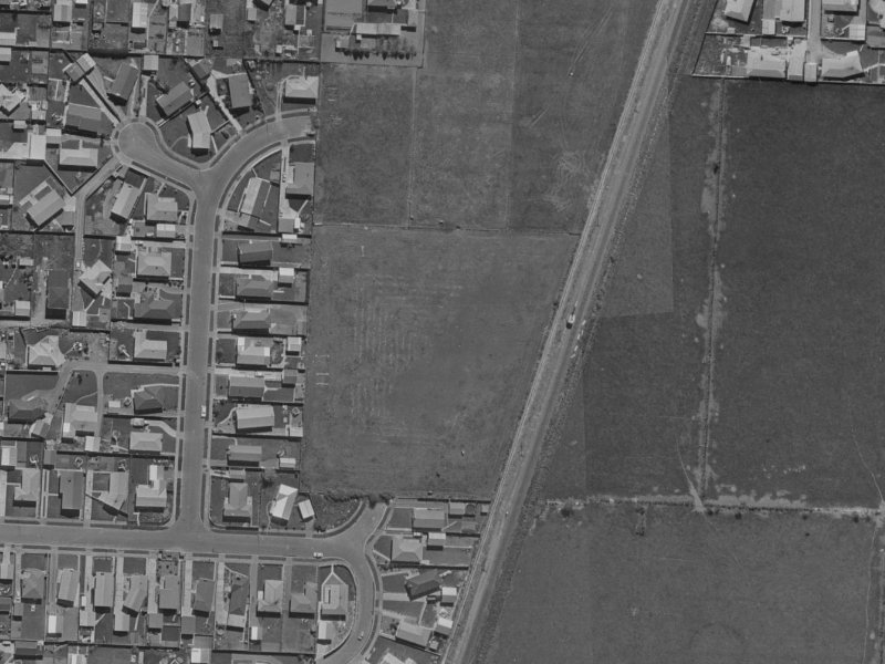 33 Royleen Street from the air, 1970-1974