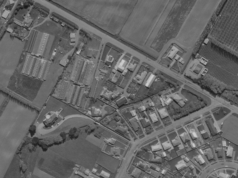 393 Sawyers Arms Road from the air, 1970-1974
