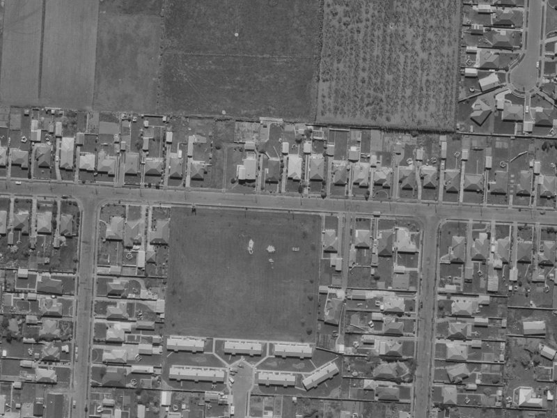 50-40 Dunedin Street from the air, 1970-1974