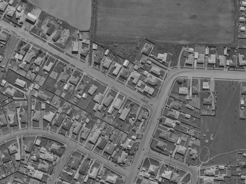 7 Claridges Road from the air, 1970-1974