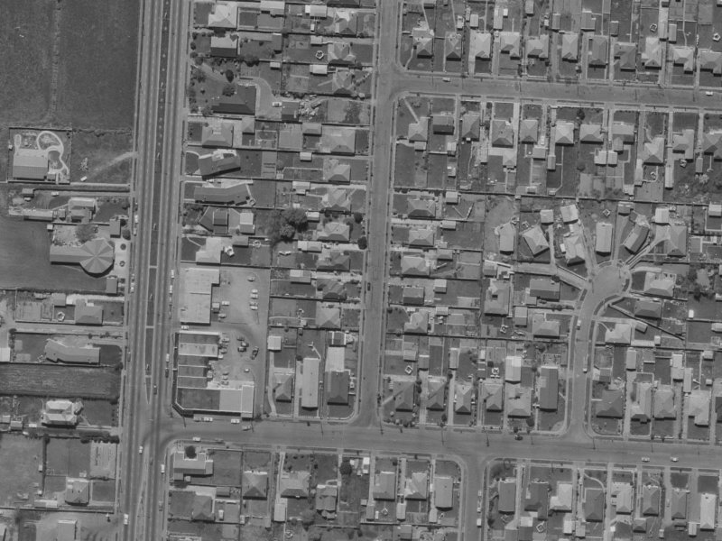 11 Munro Street from the air, 1970-1974