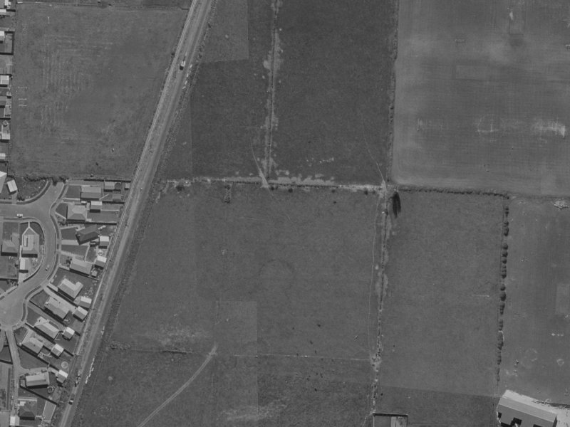 21 Farnswood Place from the air, 1970-1974