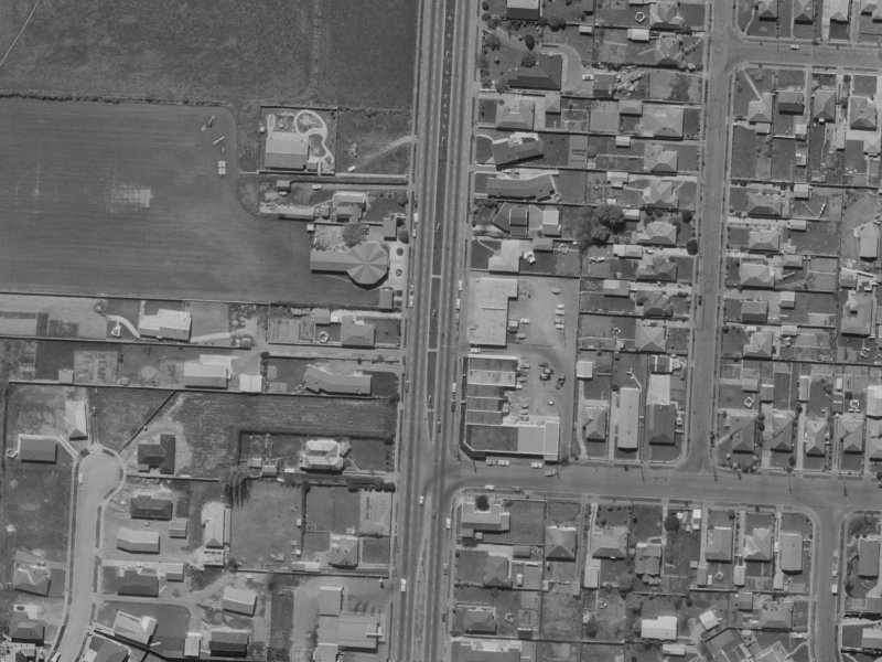 288 Main N Road from the air, 1970-1974