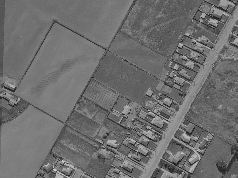 44 Sapphire Street from the air, 1970-1974