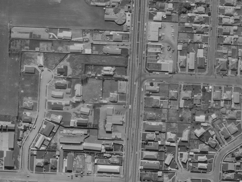 34 Manse Place from the air, 1970-1974
