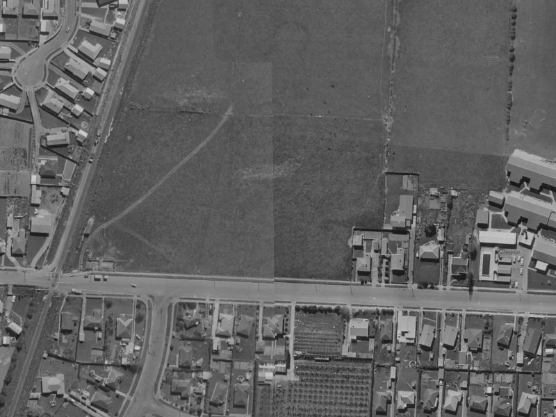 3 Farnswood Place from the air, 1970-1974