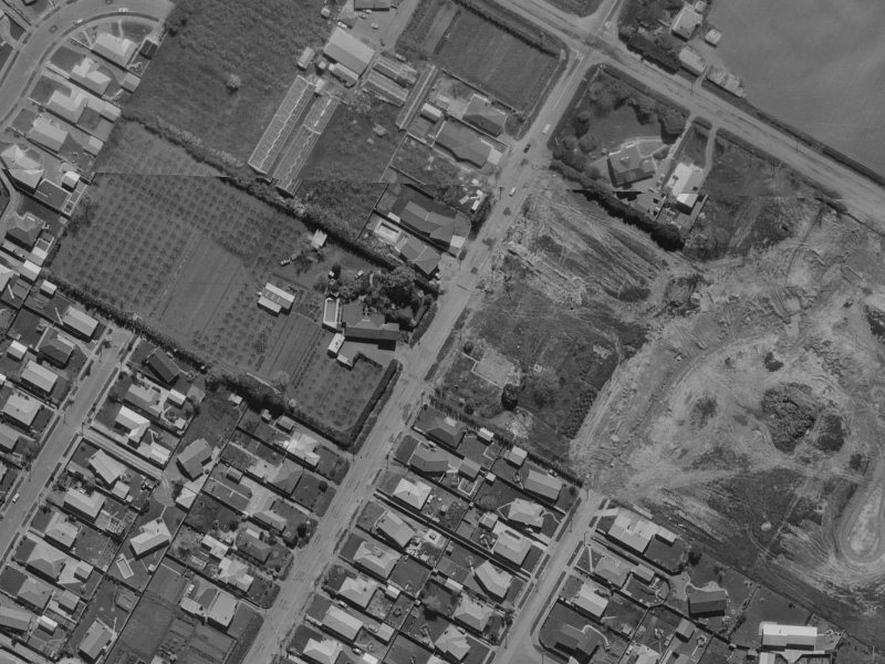 86 Gardiners Road from the air, 1970-1974
