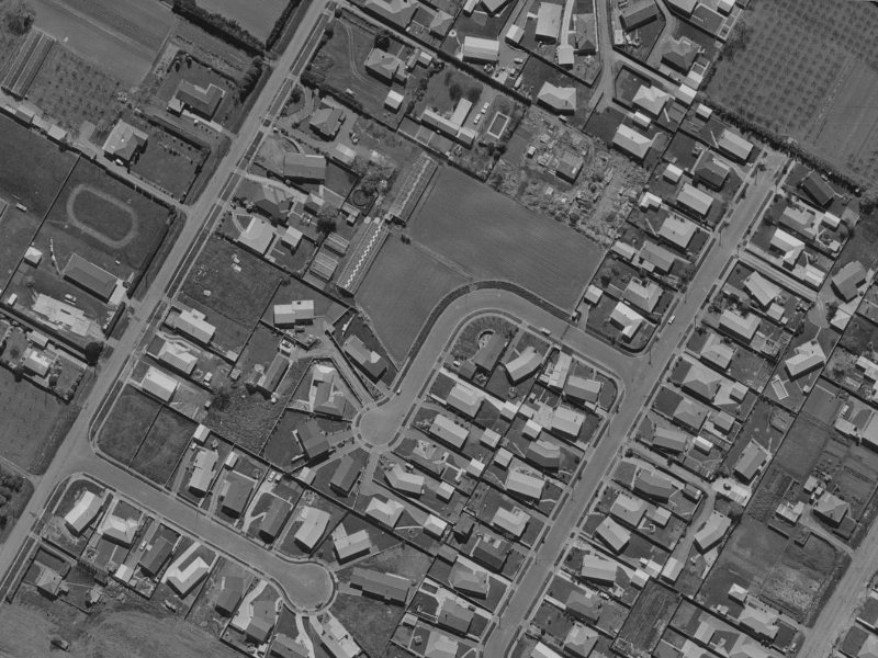 11 Egmont Place from the air, 1970-1974