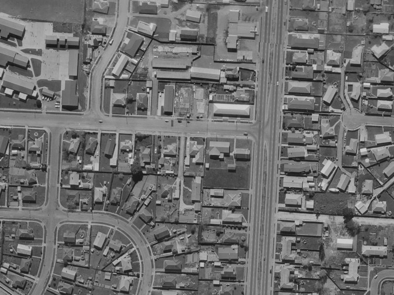 5 Tuckers Road from the air, 1970-1974