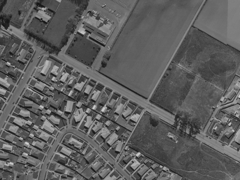291 Sawyers Arms Road from the air, 1970-1974