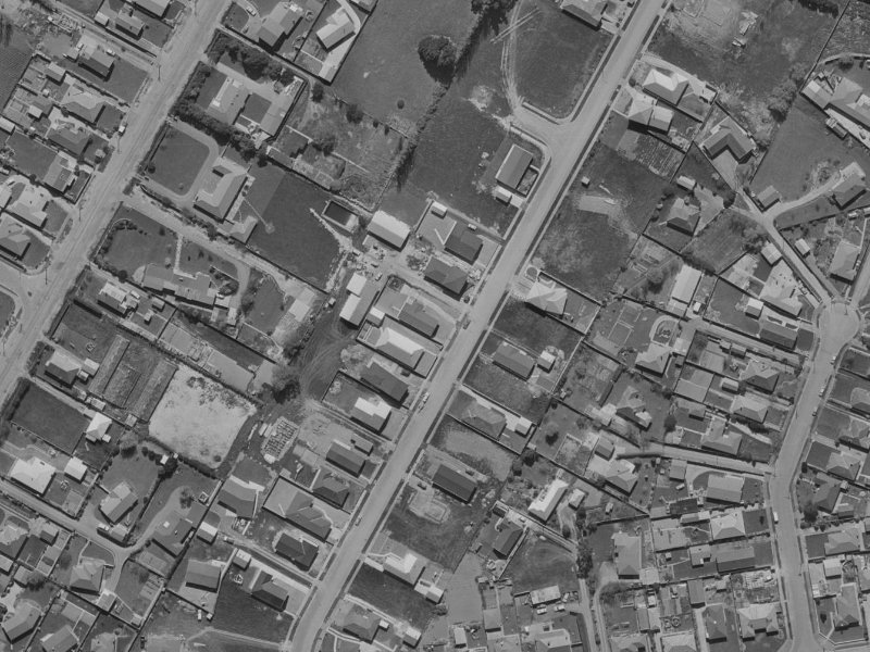 31 Kimberley Street from the air, 1970-1974