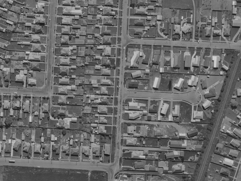 68 Cavendish Road from the air, 1970-1974