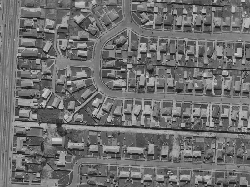 29 Wingate Street from the air, 1970-1974