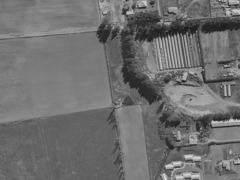 11 Araucana Way from the air, 1970-1974