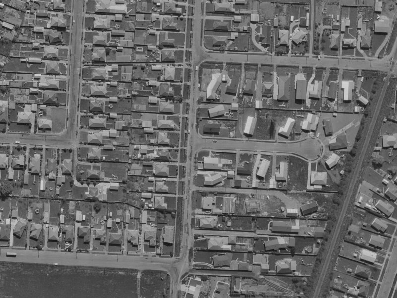 51 Cavendish Road from the air, 1970-1974