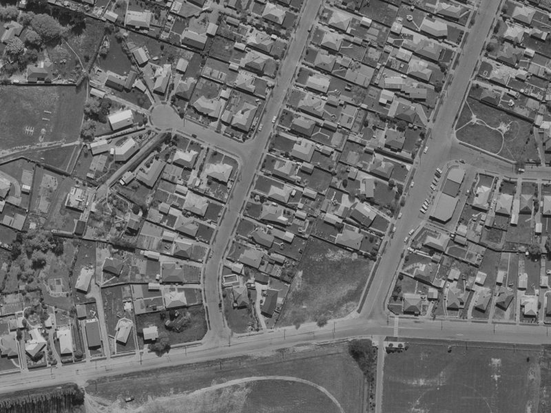 10 Brockham Street from the air, 1970-1974