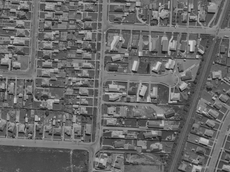 64 Cavendish Road from the air, 1970-1974