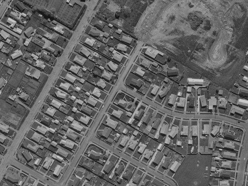 23 Westerleigh Street from the air, 1970-1974