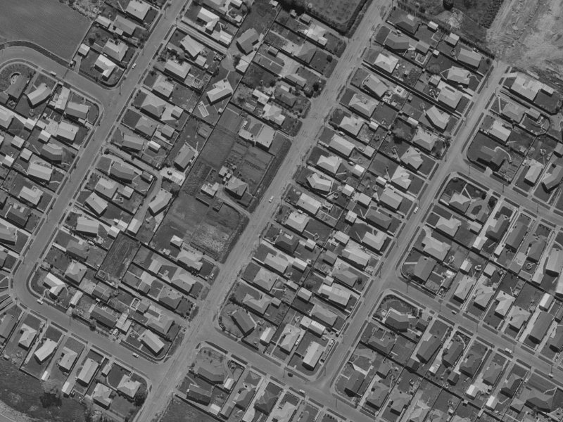 62 Gardiners Road from the air, 1970-1974